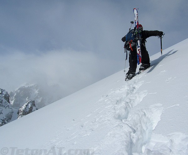 chris onufer climbs mount saint john