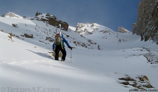 steve romeo climbs the south couloir of mount saint john