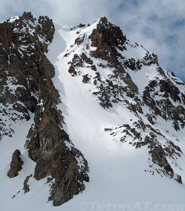 tracks in racing the sun couloir