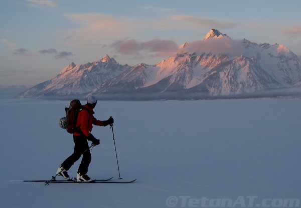 steve romeo enjoys the sunrise on jackson lake